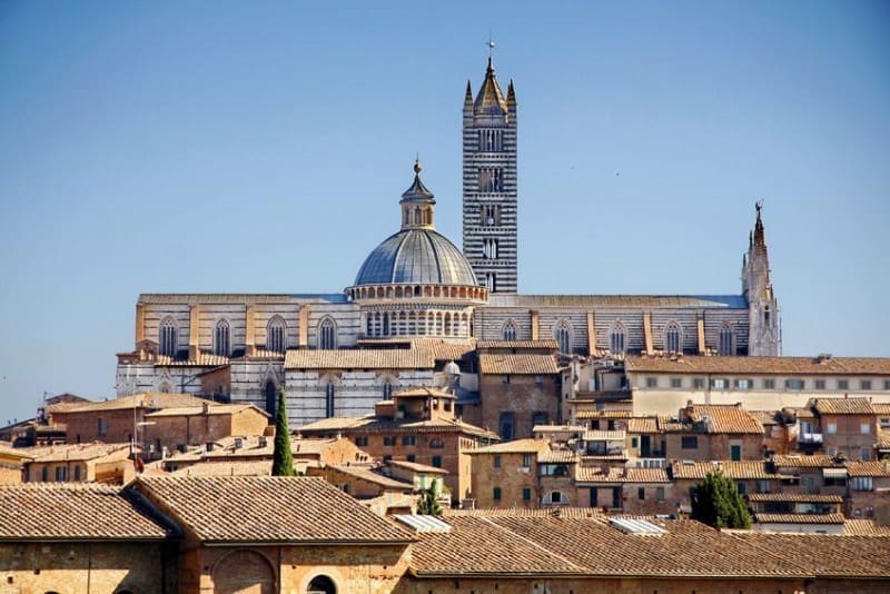 The Beauty of Siena, a Travel Guide!